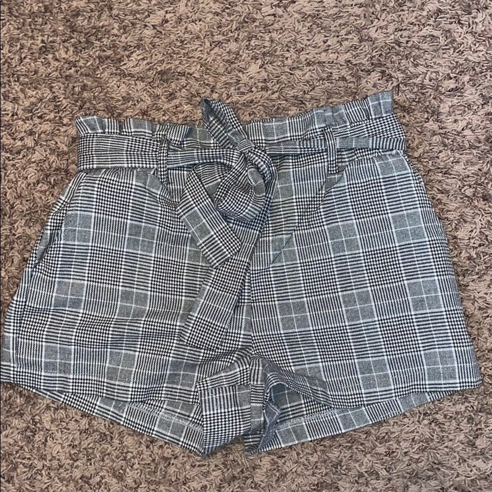 Gingham print paper bag shorts